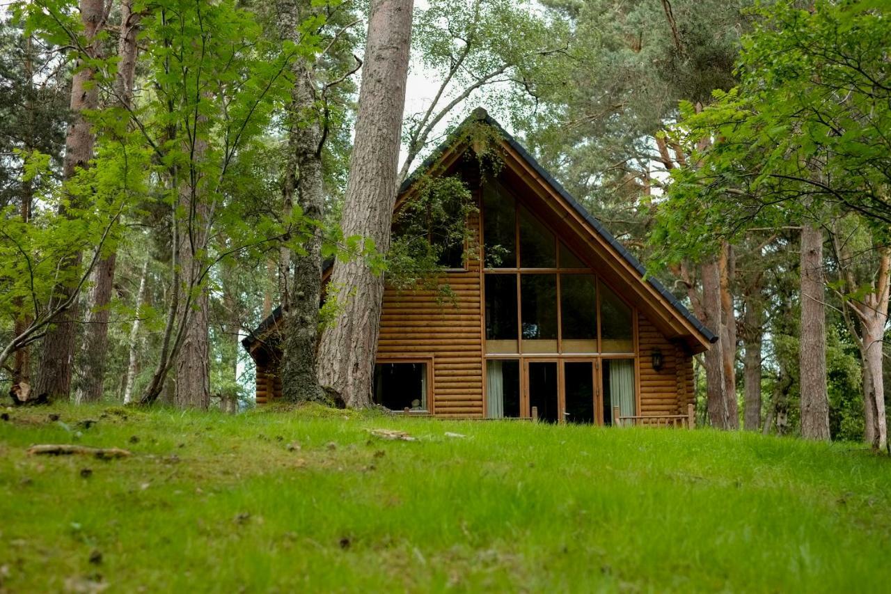 Macdonald Woodland Lodges At Macdonald Aviemore Resort Extérieur photo
